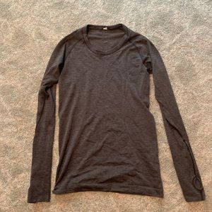Lululemon swiftly tech long sleeve